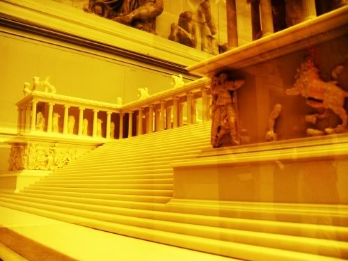 pergamon_model_small_Scale